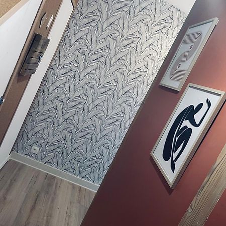 Appartement Centre De Charlieu Екстериор снимка