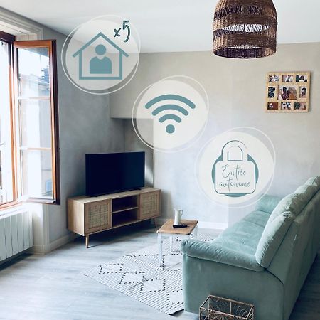 Appartement Centre De Charlieu Екстериор снимка